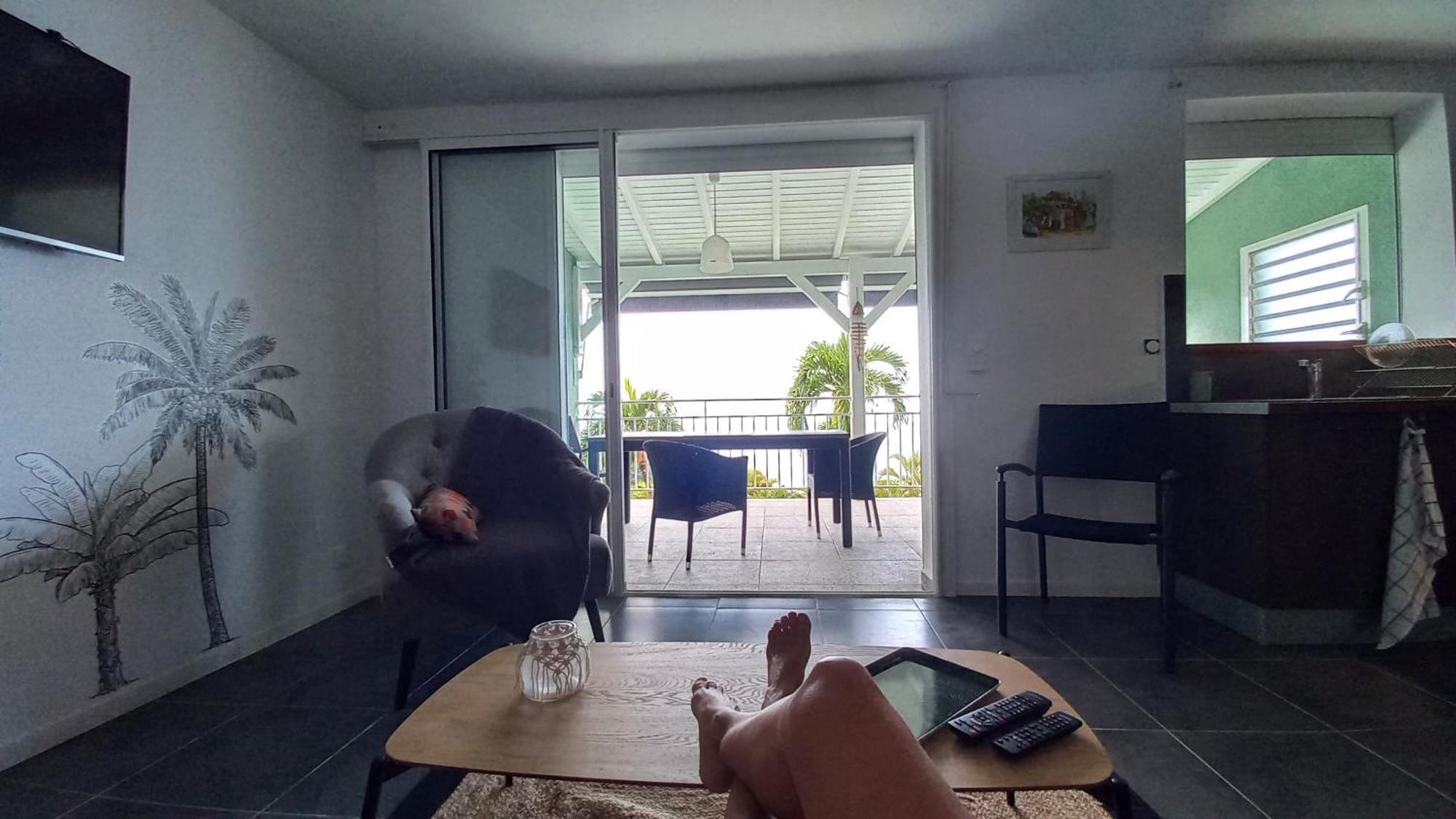 Logements Vue Mer Acces Piscine En Guadeloupe Буйянт Екстериор снимка