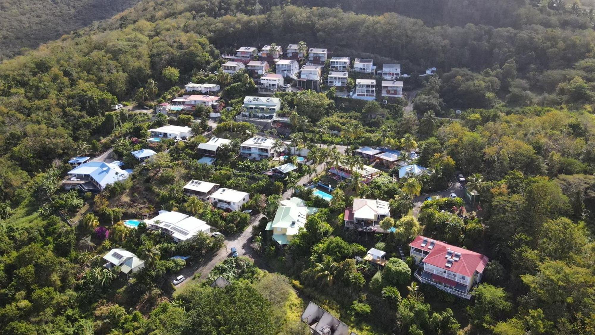 Logements Vue Mer Acces Piscine En Guadeloupe Буйянт Екстериор снимка