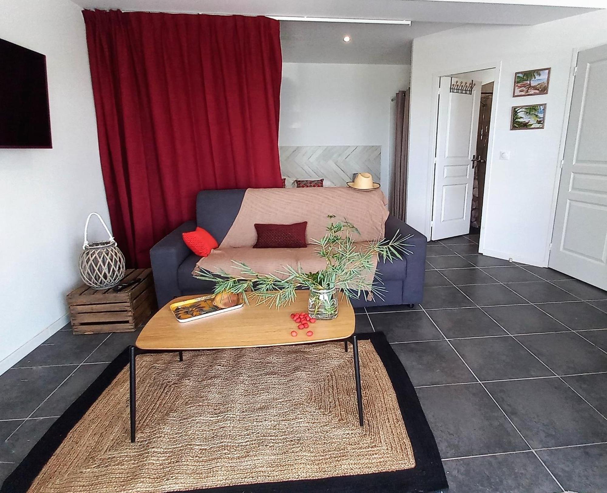 Logements Vue Mer Acces Piscine En Guadeloupe Буйянт Екстериор снимка